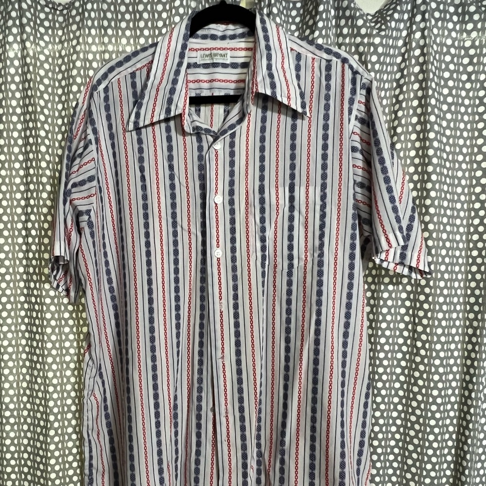 Vintage 17.5 short sleeve button up shirt. Lewis Bryant